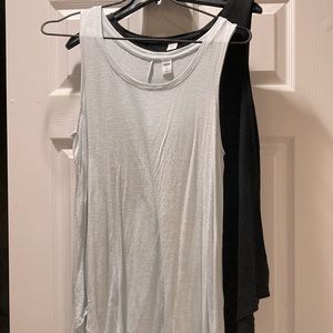 2 Old Navy Luxe scoop neck swing Tank tops